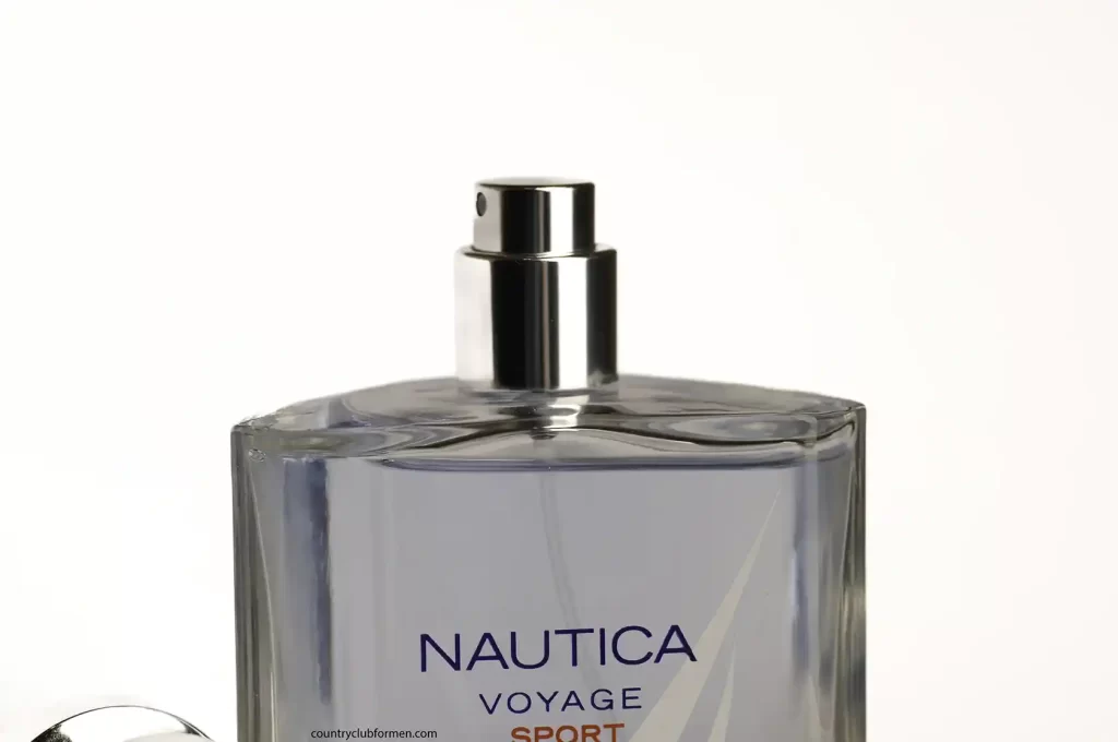 Nautica Voyage Sport bottle top